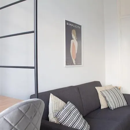 Top Floor Studio-Apartment In Kruununhaka